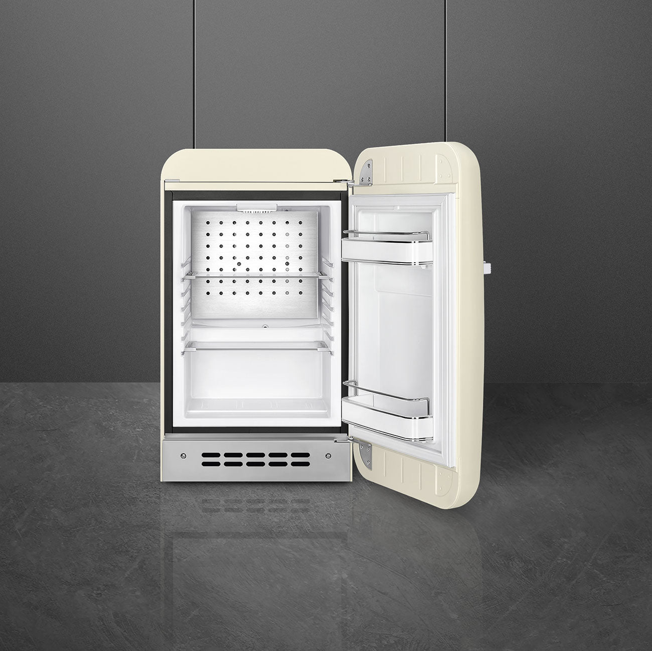 SMEG MINI REFRI RETRO 50" FAB5 COLORES VARIADOS Y DETALLES