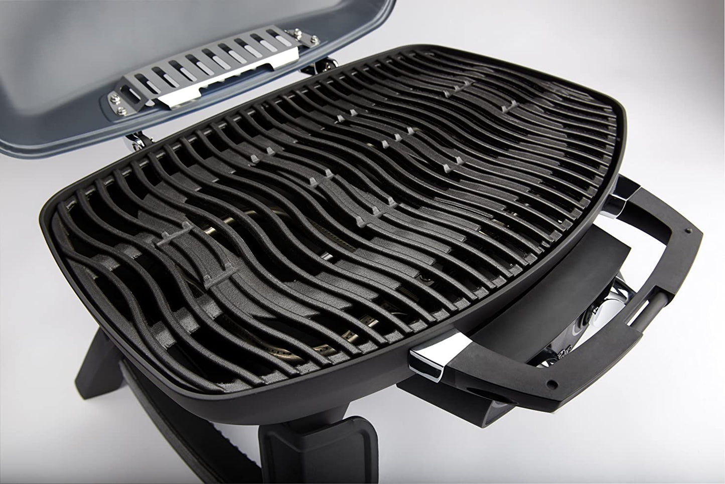 Napoleon Travel Q Series 44" Portable LP Gas Grill; Color: Red TQ285X-RD-A