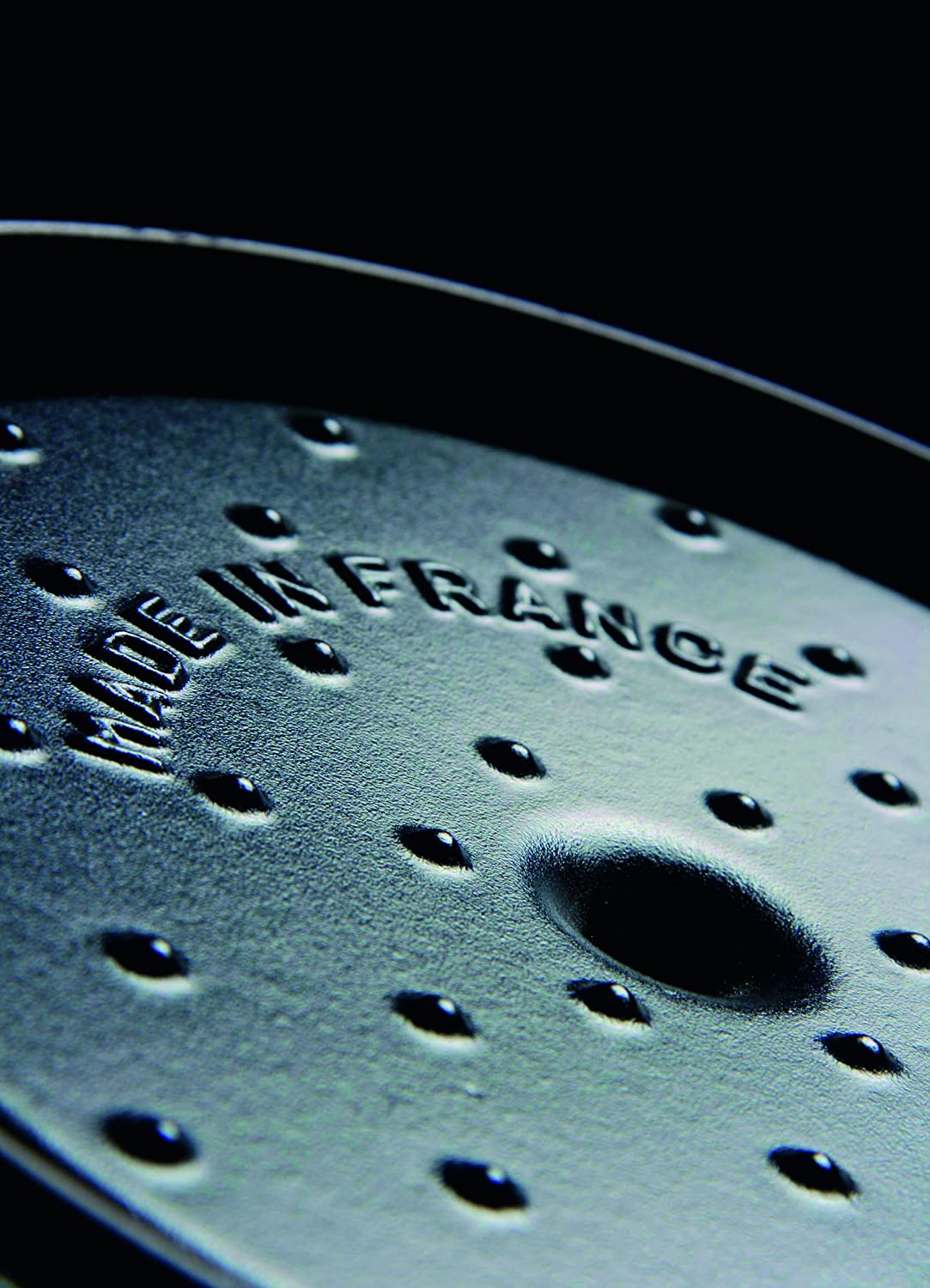 Staub Cast Iron Oval Cocotte COLORES Y TAMAÑOS VARIADOS