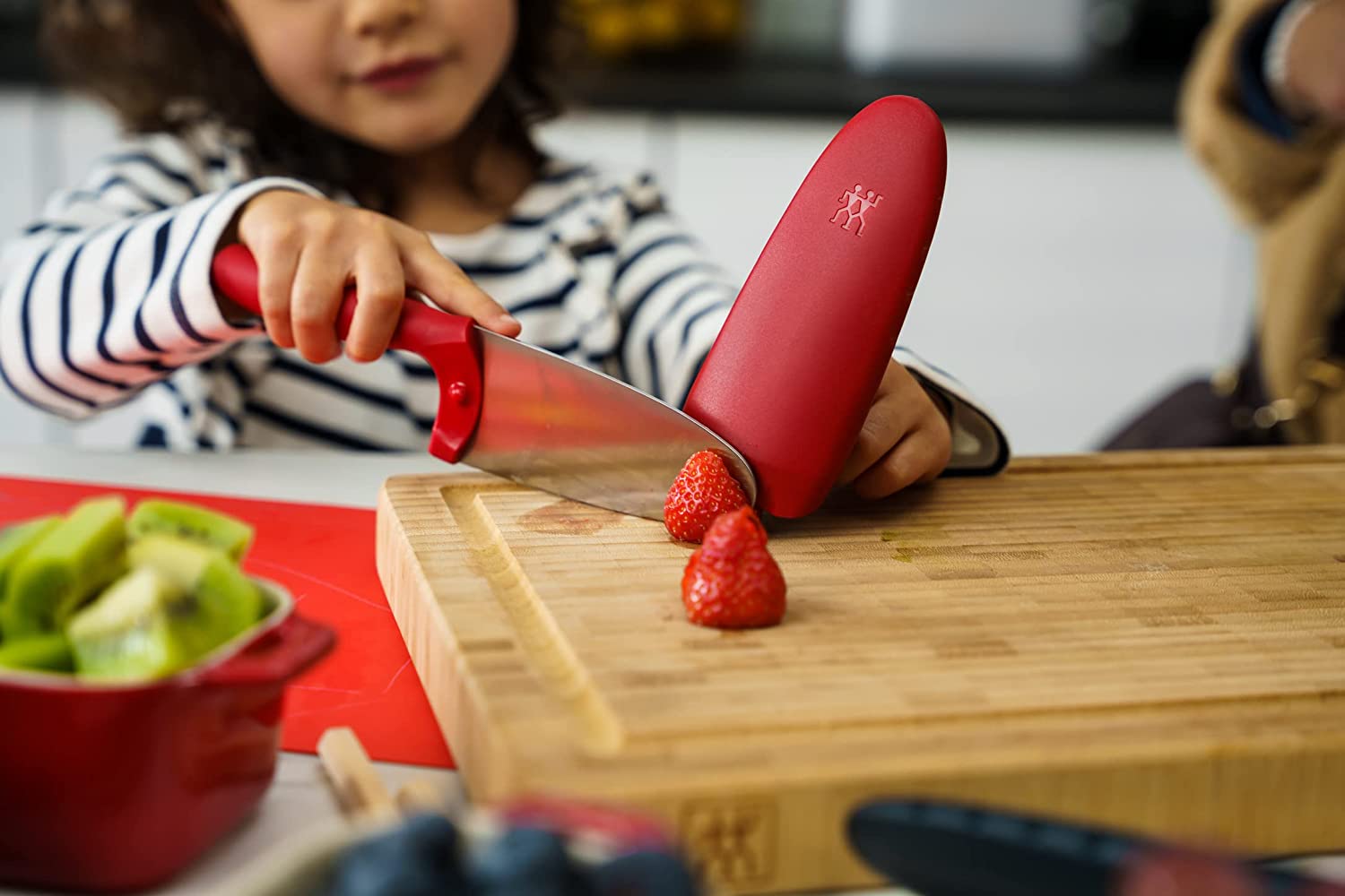 Zwilling Twinny 4" Kid's Chef's Knife Red 36550-101-0
