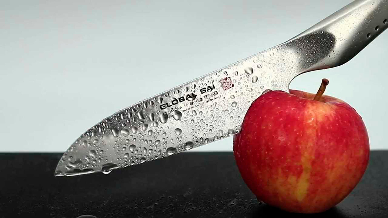 Global Cuchillo serie SAI Santoku 13.5cm, SAI-M03