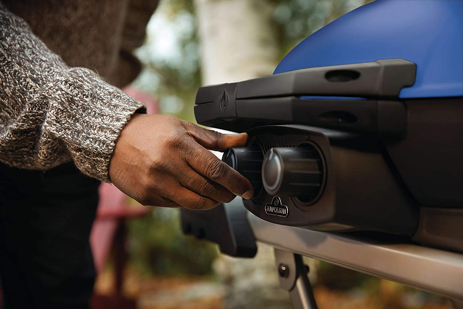 Napoleon Travel Q Series 44" Portable LP Gas Grill; Color: Blue TQ285X-BL bbq