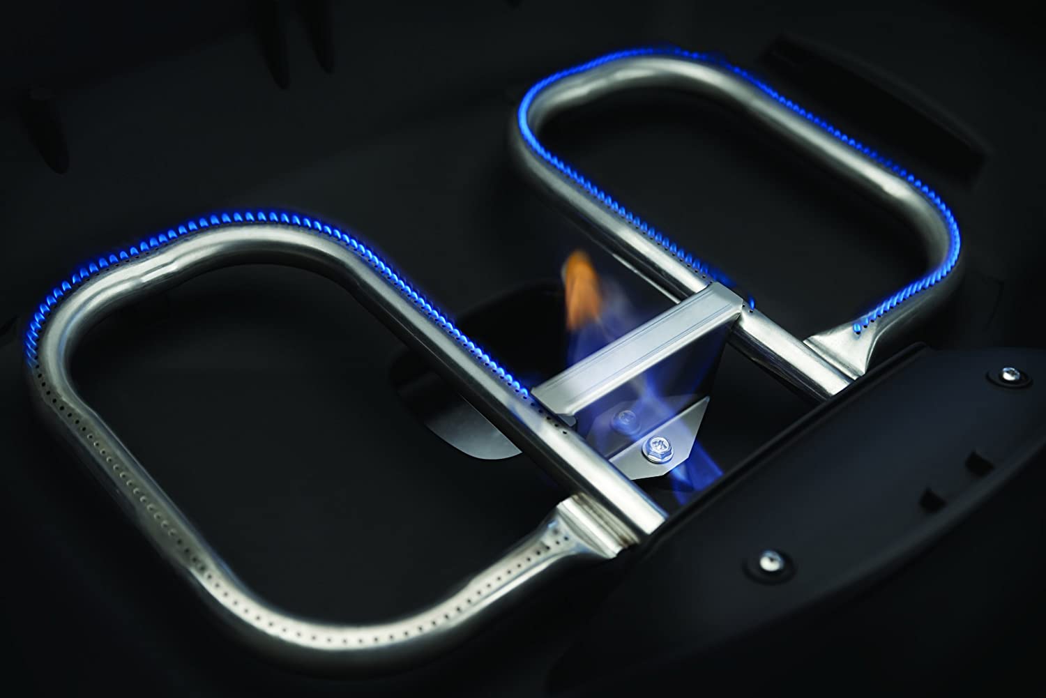 Napoleon Travel Q Series 44" Portable LP Gas Grill; Color: Red TQ285X-RD-A